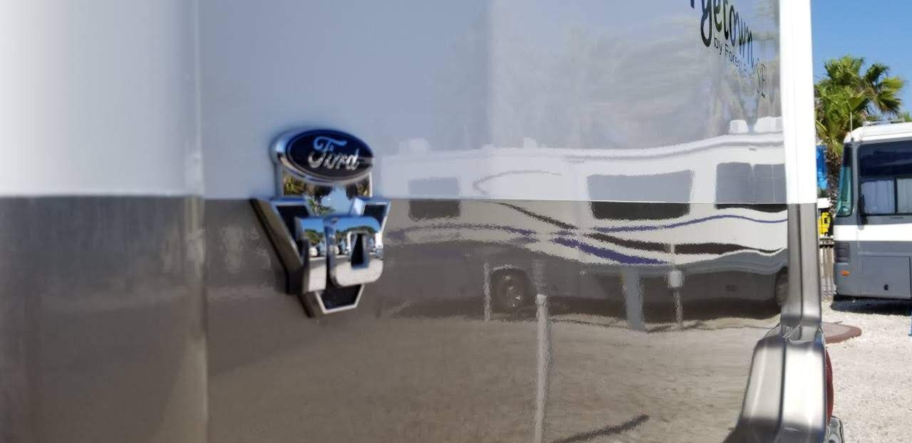 2008 SE by Forest River bunkhouse class A RV Motorhome Immaculate for sale in Denver